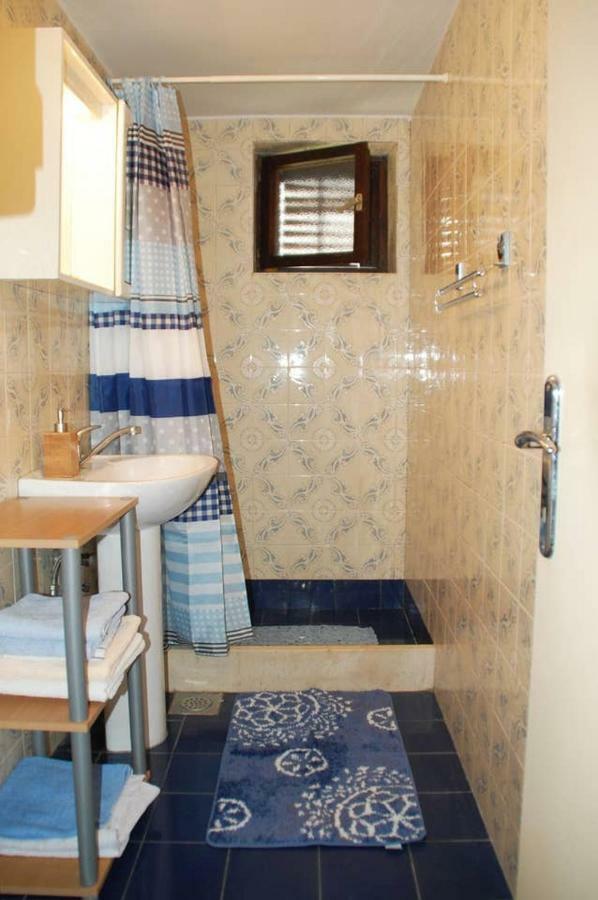 Studio Apartman Ziganto Ičići Exterior foto