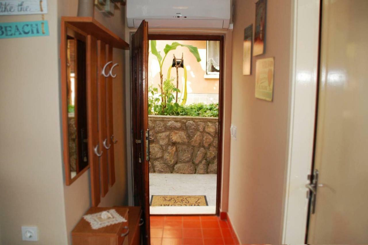 Studio Apartman Ziganto Ičići Exterior foto